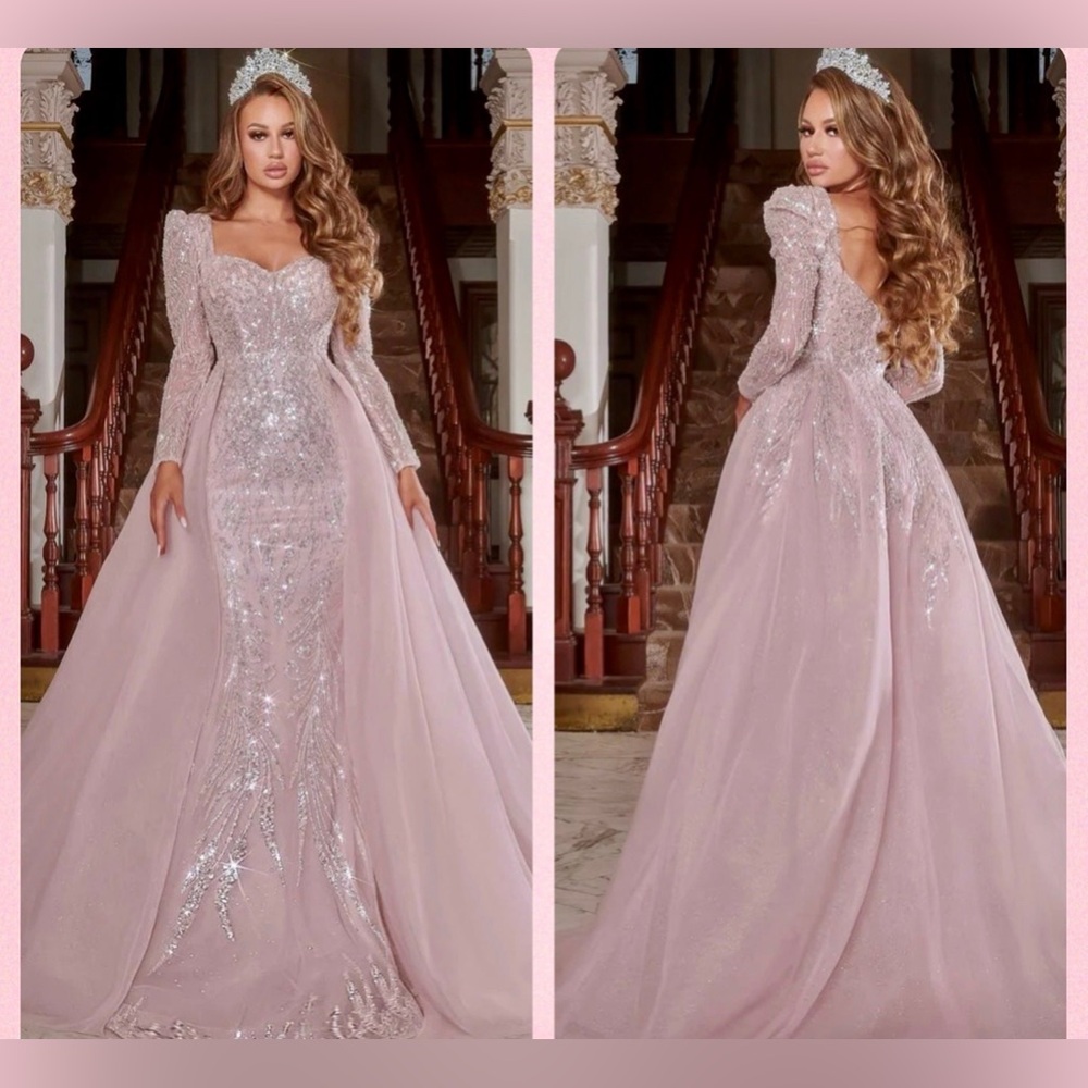 Portia and Scarlett pink dress.